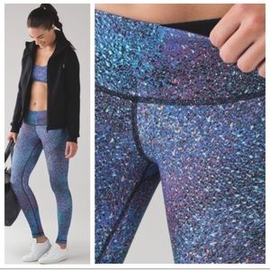 VERY RARE▪️Lululemon▪️Wunder Under 🦄